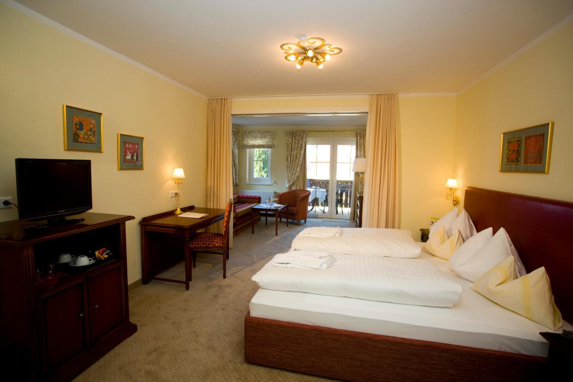 Hotel Seefischer - Finest Hideaway Döbriach Kültér fotó