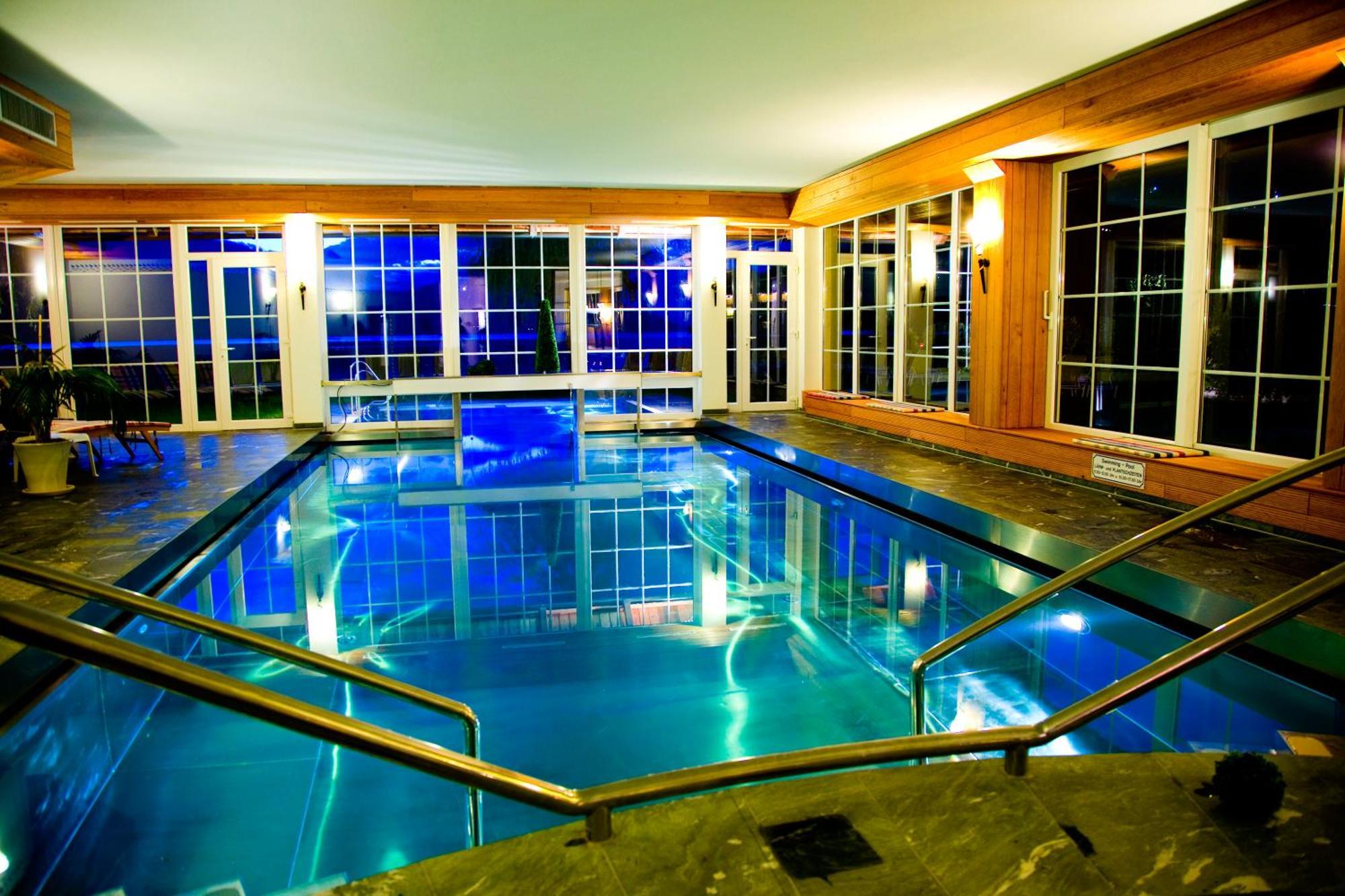 Hotel Seefischer - Finest Hideaway Döbriach Kültér fotó