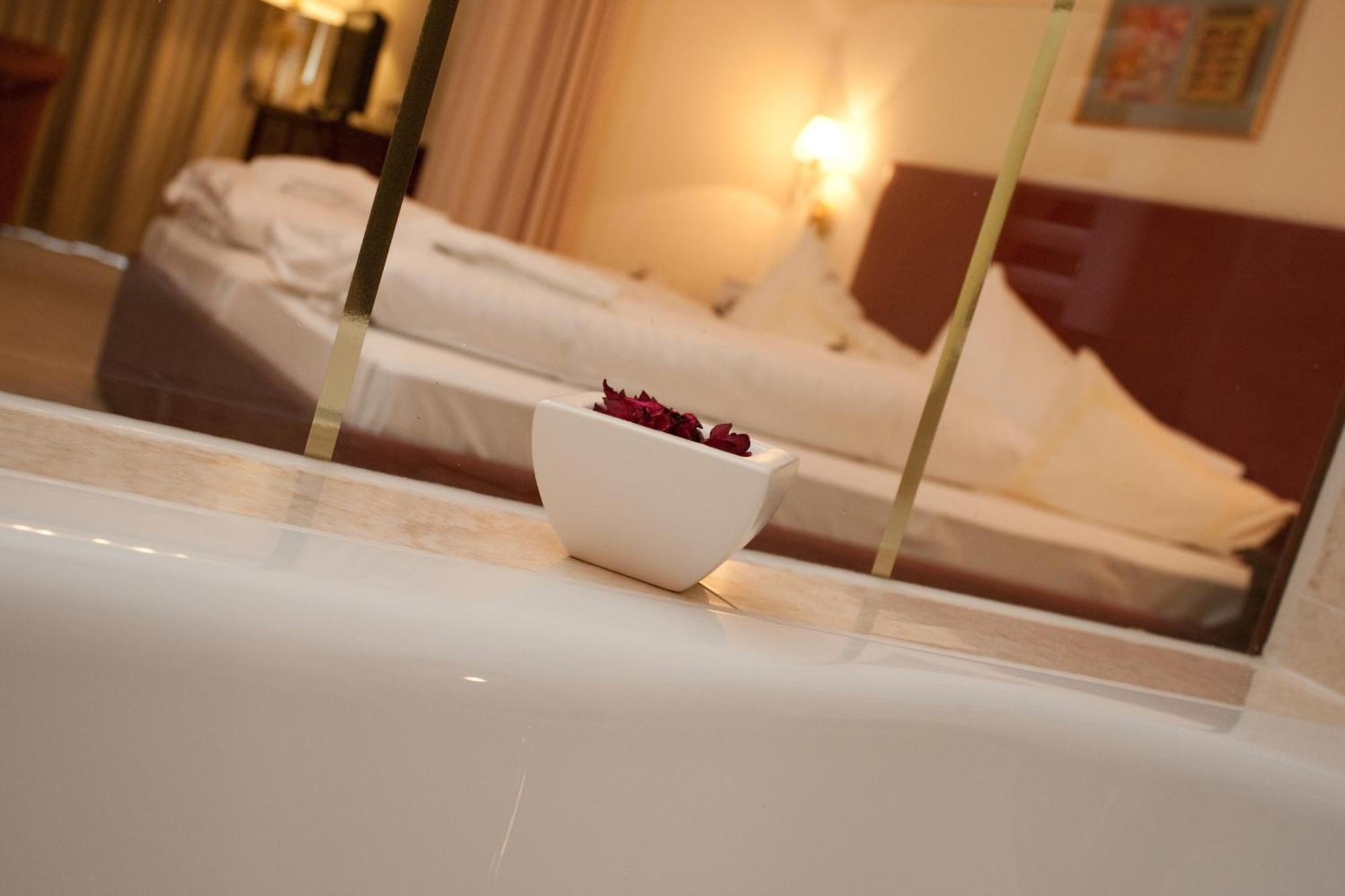 Hotel Seefischer - Finest Hideaway Döbriach Szoba fotó